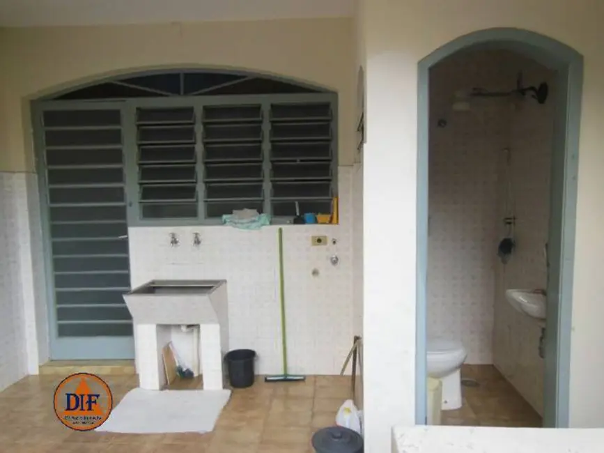 Foto 8 de Sobrado com 4 quartos à venda, 212m2 em Centro, Taubate - SP