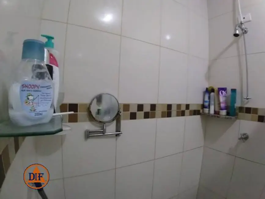 Foto 5 de Casa de Condomínio com 2 quartos à venda, 80m2 em Parque São Luís, Taubate - SP