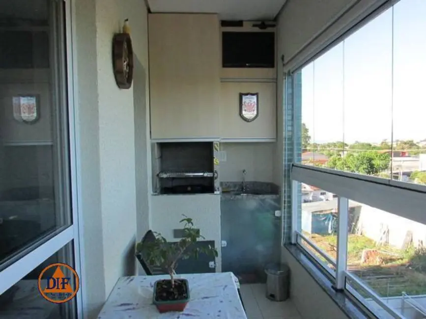 Foto 5 de Apartamento com 2 quartos à venda, 68m2 em Vila São José, Taubate - SP