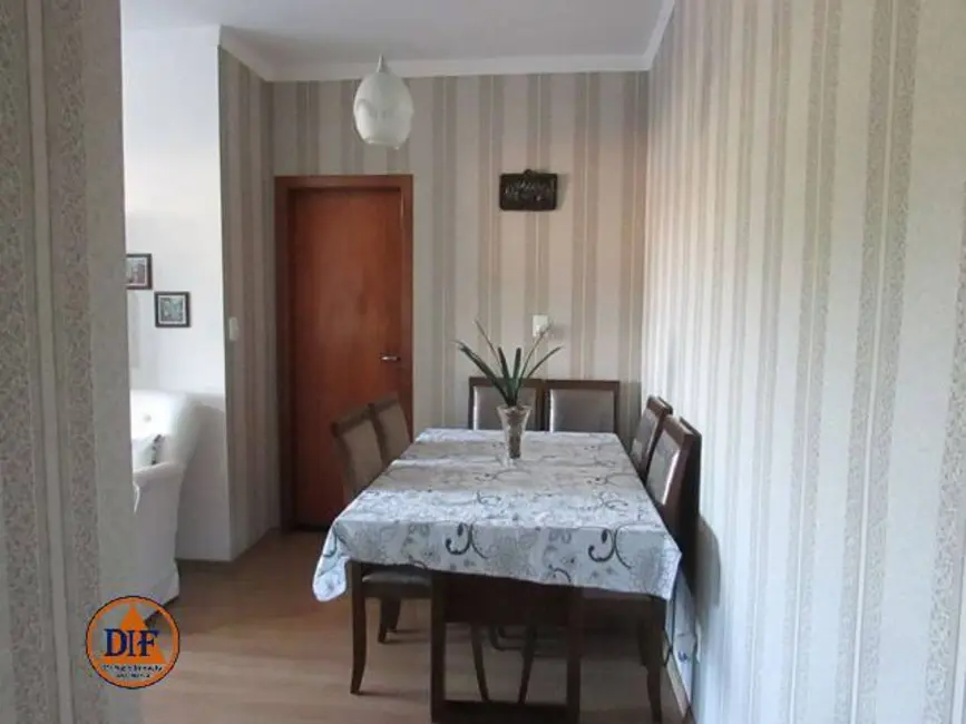 Foto 4 de Apartamento com 2 quartos à venda, 68m2 em Vila São José, Taubate - SP