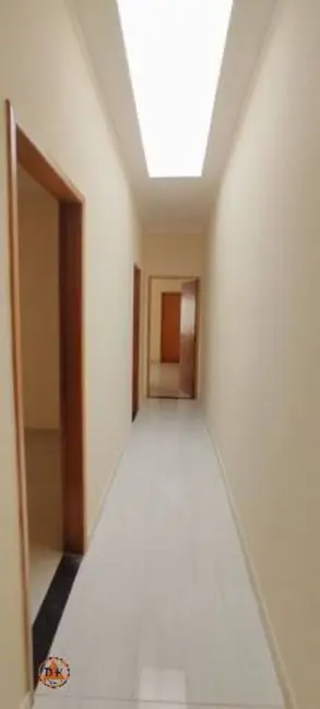 Foto 4 de Casa com 3 quartos à venda, 90m2 em Centro, Taubate - SP