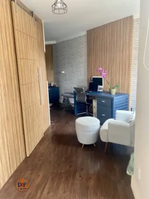 Foto 9 de Cobertura com 3 quartos à venda, 136m2 em Vila São José, Taubate - SP