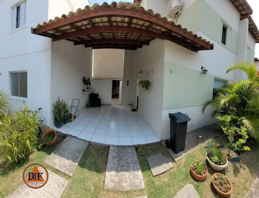 Foto 1 de Casa de Condomínio com 3 quartos à venda, 115m2 em Piracangaguá, Taubate - SP