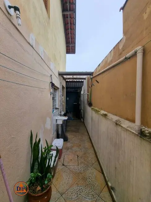 Foto 5 de Sobrado com 3 quartos à venda, 118m2 em Parque Senhor do Bonfim, Taubate - SP