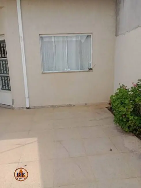 Foto 1 de Casa com 2 quartos à venda, 80m2 em Taubate - SP