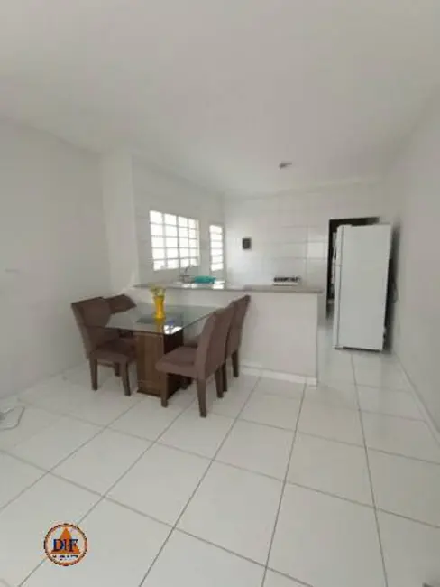 Foto 5 de Casa com 2 quartos à venda, 80m2 em Taubate - SP