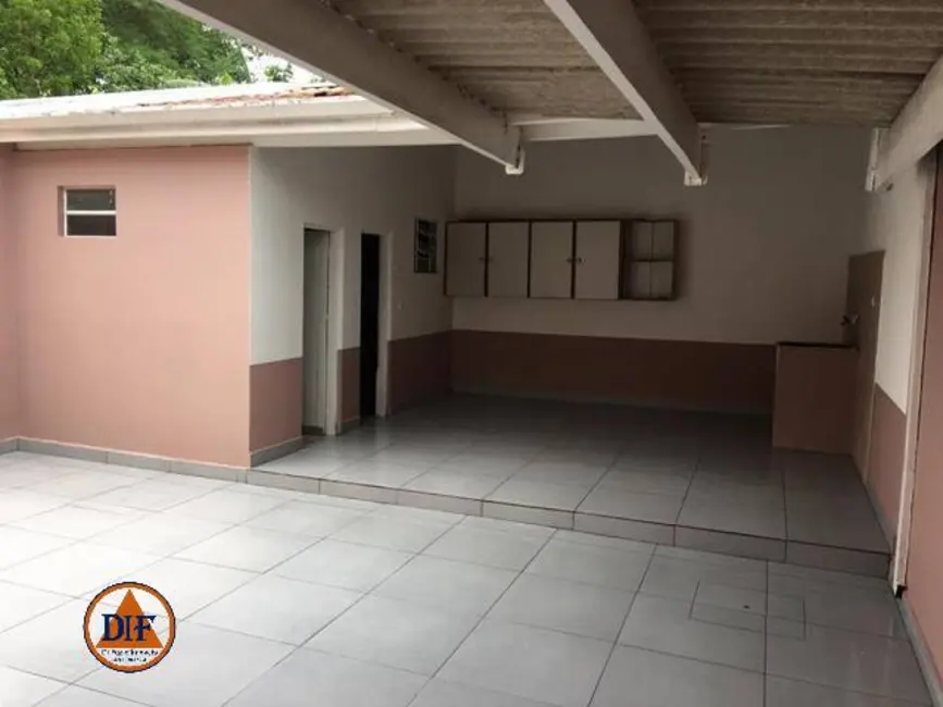 Foto 9 de Casa com 2 quartos à venda, 160m2 em Parque São Luís, Taubate - SP
