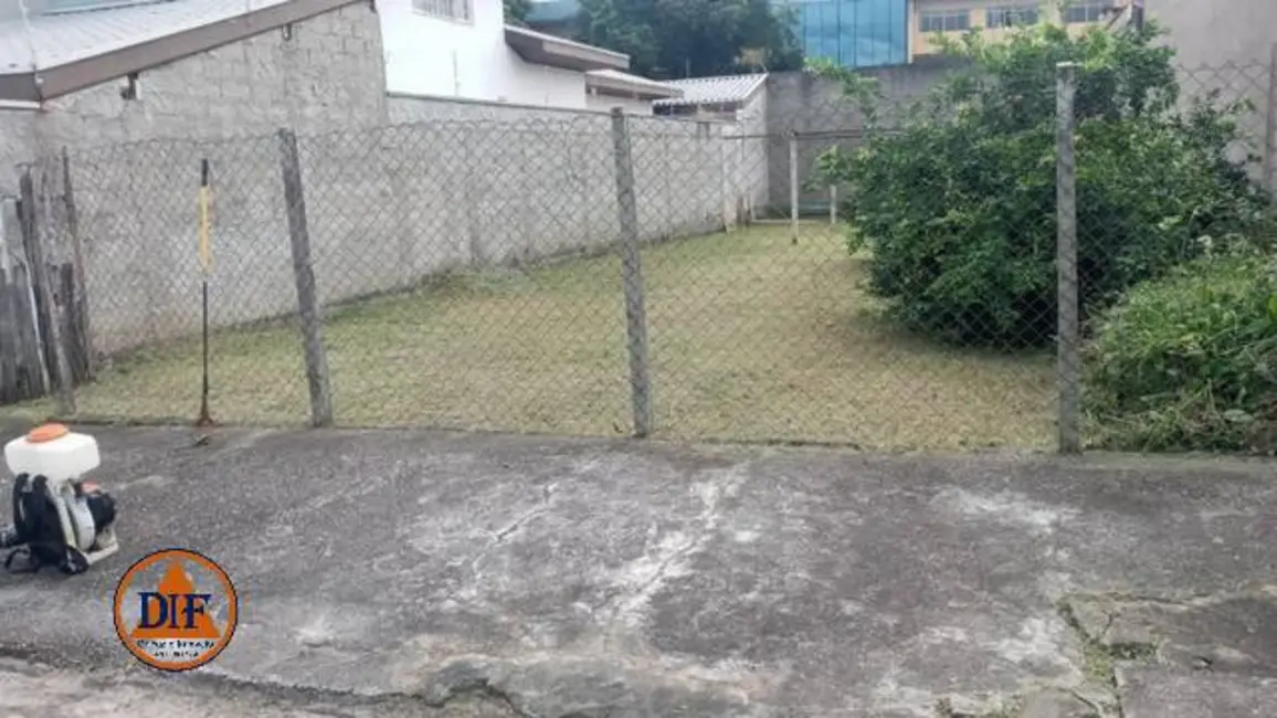 Foto 2 de Terreno / Lote à venda, 300m2 em Jardim do Sol, Taubate - SP
