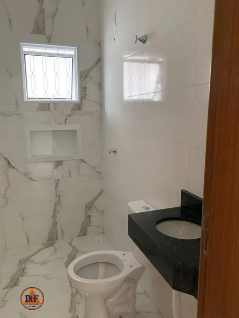 Foto 7 de Casa com 2 quartos à venda, 125m2 em Residencial Estoril, Taubate - SP