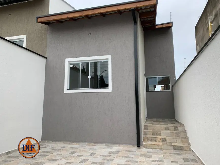 Foto 1 de Casa com 2 quartos à venda, 125m2 em Residencial Estoril, Taubate - SP