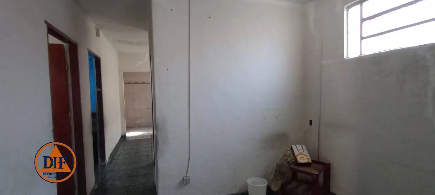 Foto 6 de Casa com 5 quartos à venda, 330m2 em Estiva, Taubate - SP