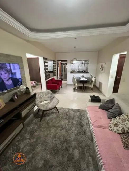 Foto 1 de Apartamento com 3 quartos à venda, 120m2 em Vila Santa Isabel, Taubate - SP