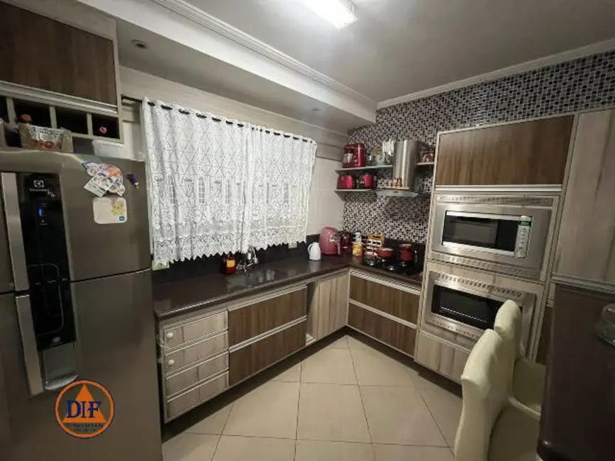 Foto 5 de Apartamento com 3 quartos à venda, 120m2 em Vila Santa Isabel, Taubate - SP