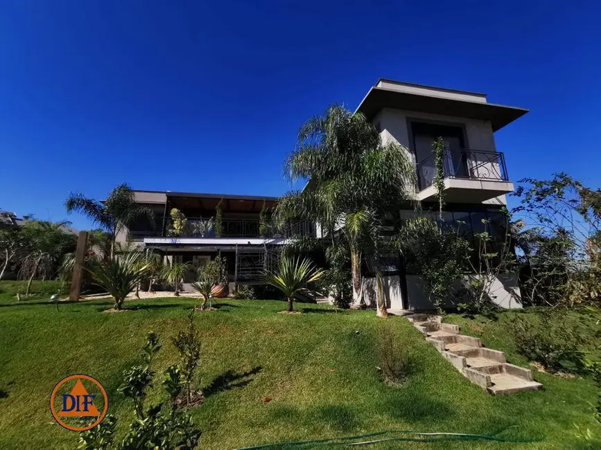 Foto 9 de Casa de Condomínio com 4 quartos à venda, 400m2 em Centro, Tremembe - SP