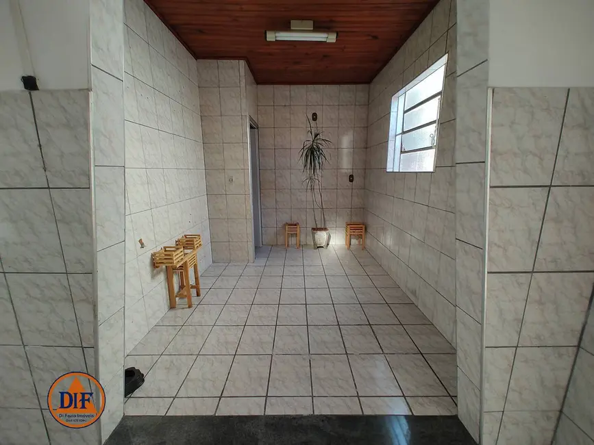 Foto 4 de Casa com 3 quartos à venda, 250m2 em Estiva, Taubate - SP