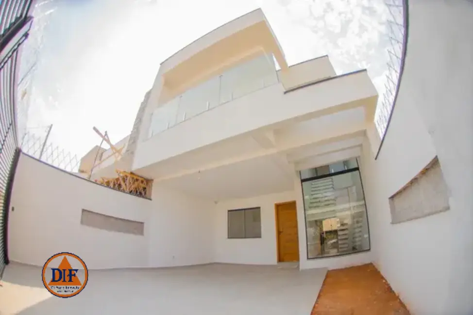 Foto 1 de Casa com 3 quartos à venda, 178m2 em Jardim Oásis, Taubate - SP