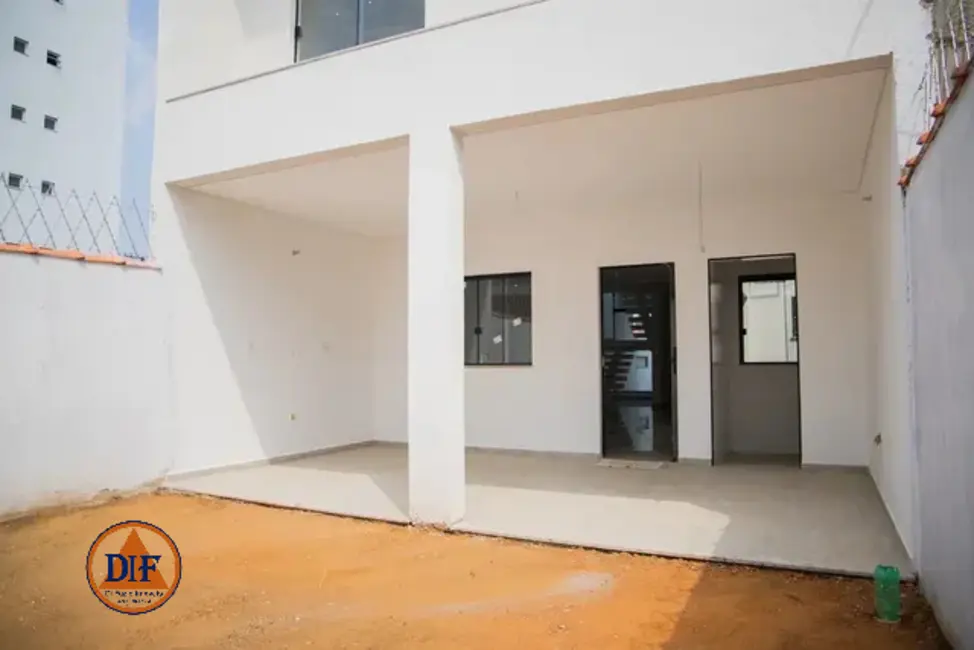 Foto 6 de Casa com 3 quartos à venda, 178m2 em Jardim Oásis, Taubate - SP