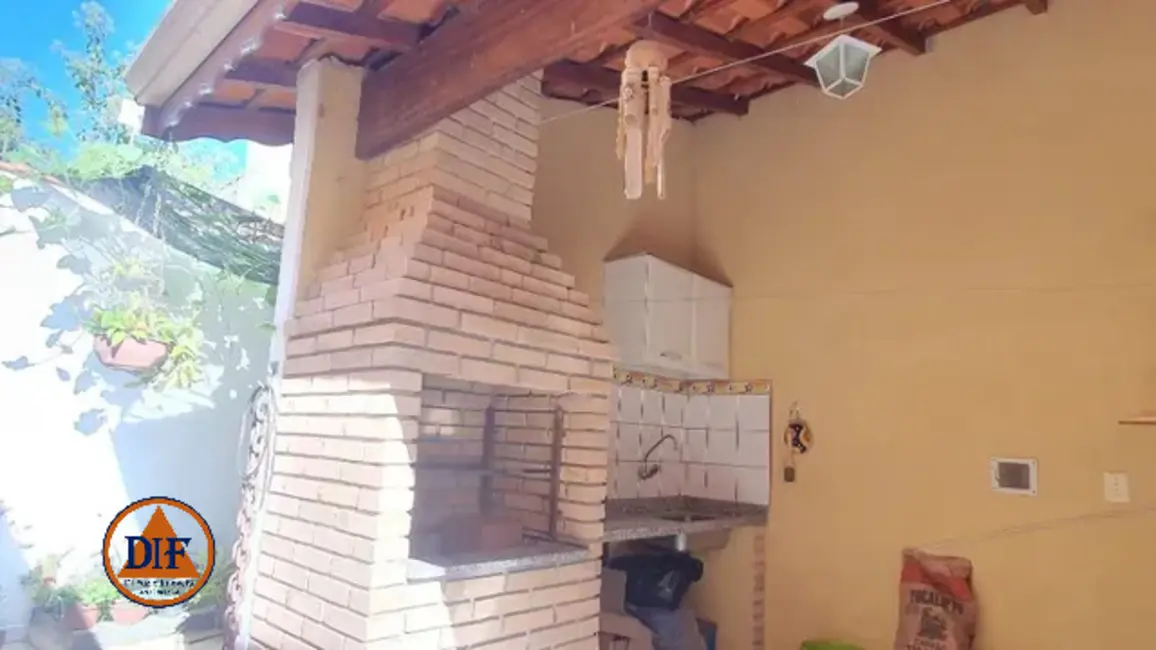 Foto 7 de Casa com 3 quartos à venda, 180m2 em Jardim Maria Cândida, Cacapava - SP