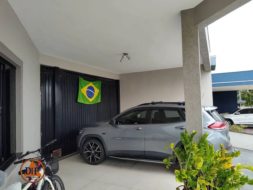 Foto 4 de Casa com 3 quartos à venda, 275m2 em Tremembe - SP