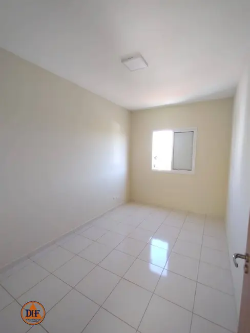 Foto 5 de Apartamento com 2 quartos à venda, 63m2 em Jardim Santa Clara, Taubate - SP