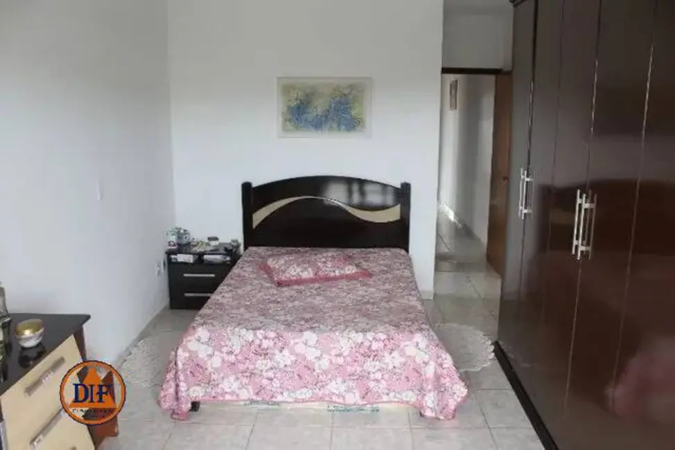 Foto 6 de Sobrado com 3 quartos à venda, 163m2 em Jardim Independência, Taubate - SP