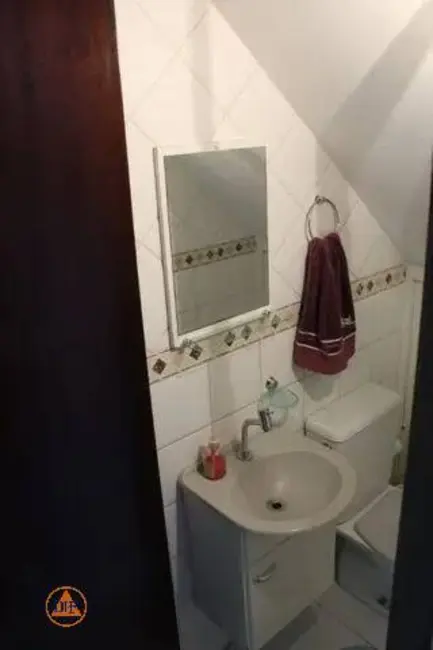 Foto 4 de Sobrado com 3 quartos à venda, 163m2 em Jardim Independência, Taubate - SP