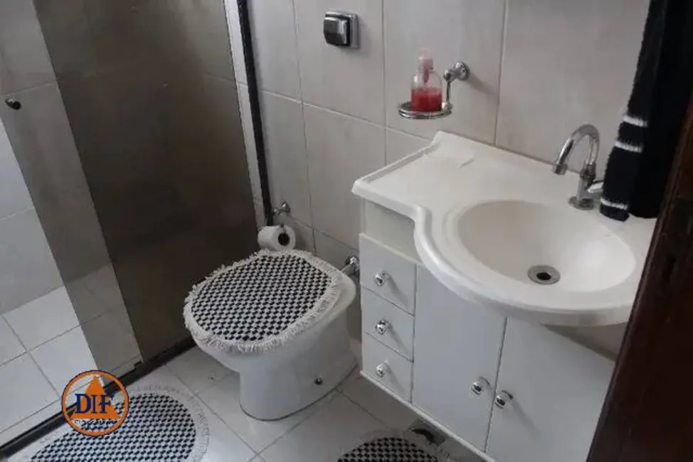 Foto 8 de Sobrado com 3 quartos à venda, 163m2 em Jardim Independência, Taubate - SP