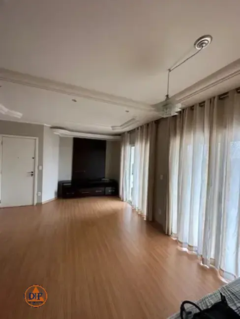 Foto 2 de Apartamento com 3 quartos à venda, 99m2 em Independência, Taubate - SP