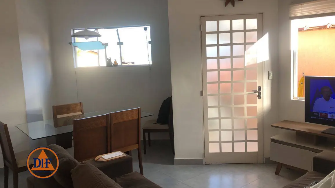 Foto 7 de Casa de Condomínio com 2 quartos à venda, 65m2 em São Gonçalo, Taubate - SP