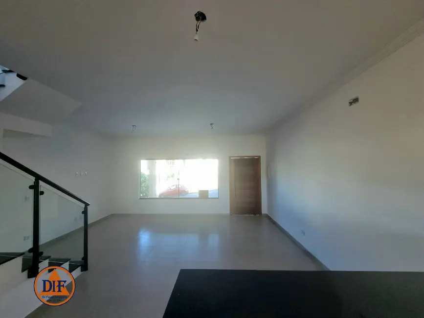 Foto 7 de Casa com 3 quartos à venda, 177m2 em Granjas Santa Terezinha, Taubate - SP