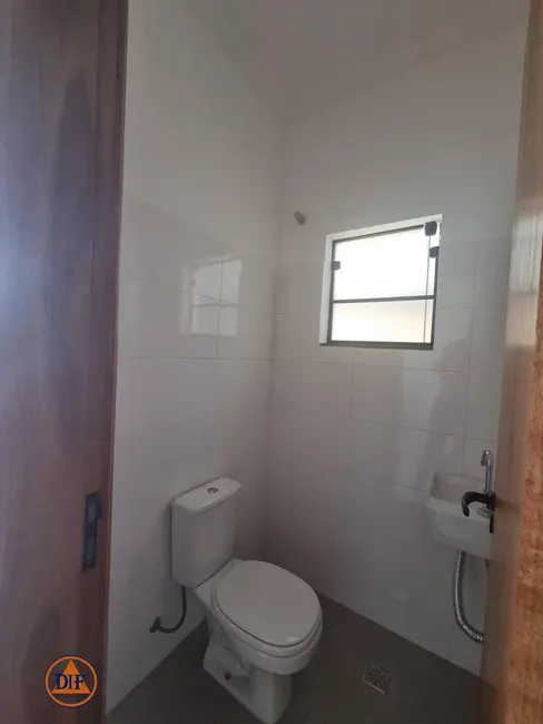 Foto 5 de Casa com 3 quartos à venda, 177m2 em Granjas Santa Terezinha, Taubate - SP