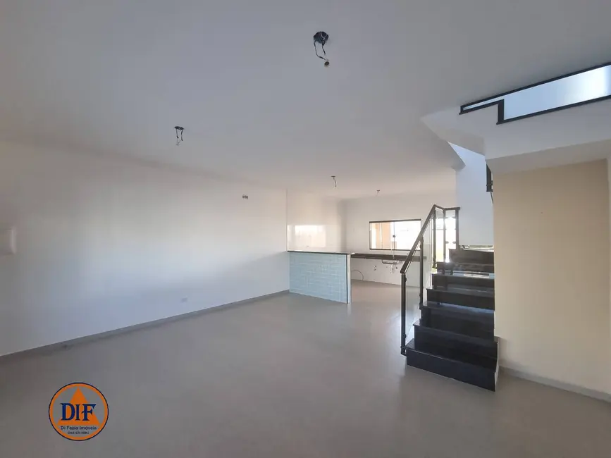 Foto 9 de Casa com 3 quartos à venda, 177m2 em Granjas Santa Terezinha, Taubate - SP