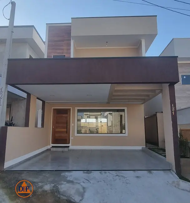 Foto 1 de Casa com 3 quartos à venda, 177m2 em Granjas Santa Terezinha, Taubate - SP