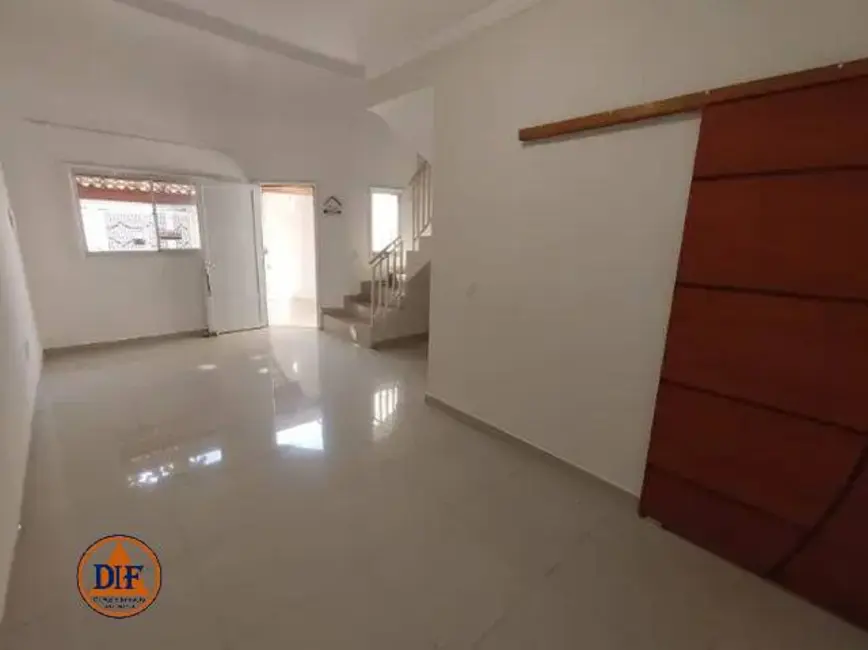 Foto 4 de Casa com 3 quartos à venda, 165m2 em Granja Daniel, Taubate - SP