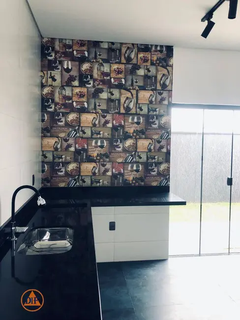 Casa de Condomínio com 3 quartos à venda, 150m2 em Morada dos Nobres, Taubate - SP - imagem 5 Foto 5 de Casa de Condomínio com 3 quartos à venda, 150m2 em Morada dos Nobres, Taubate - SP