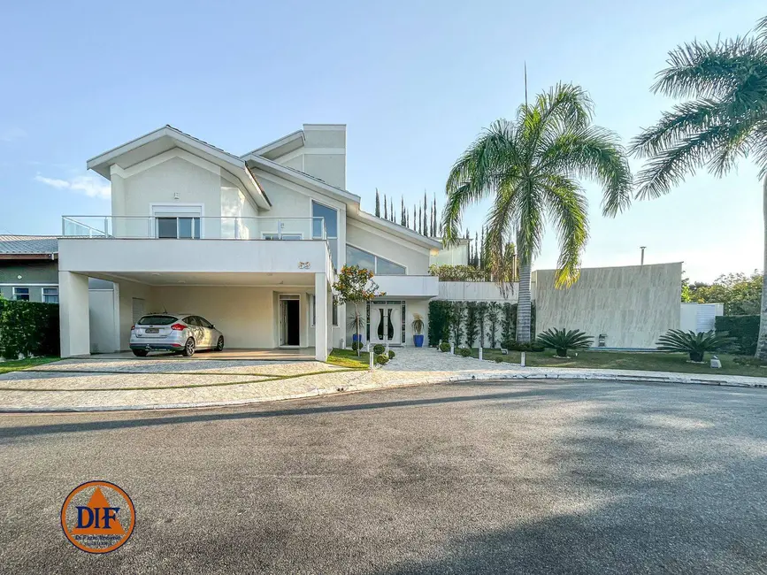 Foto 2 de Casa com 4 quartos à venda, 610m2 em Tremembe - SP