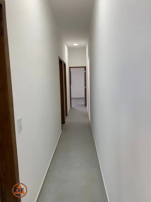 Casa com 3 quartos à venda, 165m2 em Tremembe - SP - imagem 8 Foto 8 de Casa com 3 quartos à venda, 165m2 em Tremembe - SP