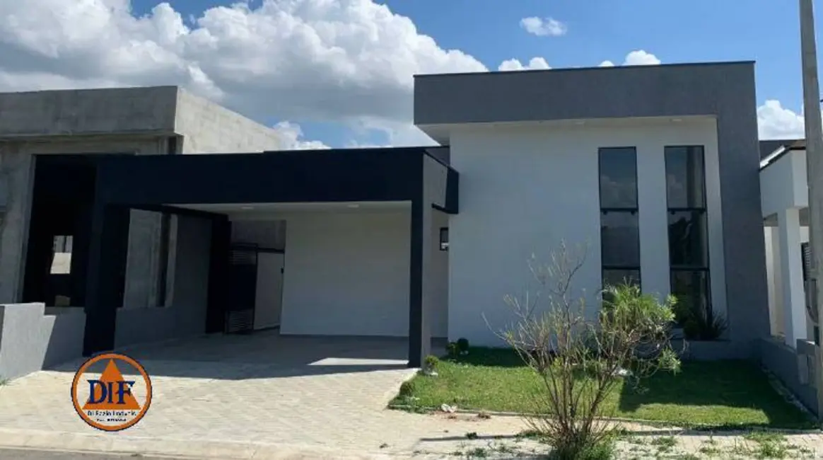 Casa com 3 quartos à venda, 165m2 em Tremembe - SP - imagem 1 Foto 1 de Casa com 3 quartos à venda, 165m2 em Tremembe - SP