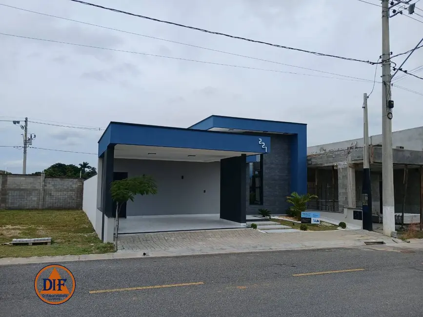 Foto 3 de Casa com 3 quartos à venda, 170m2 em Tremembe - SP