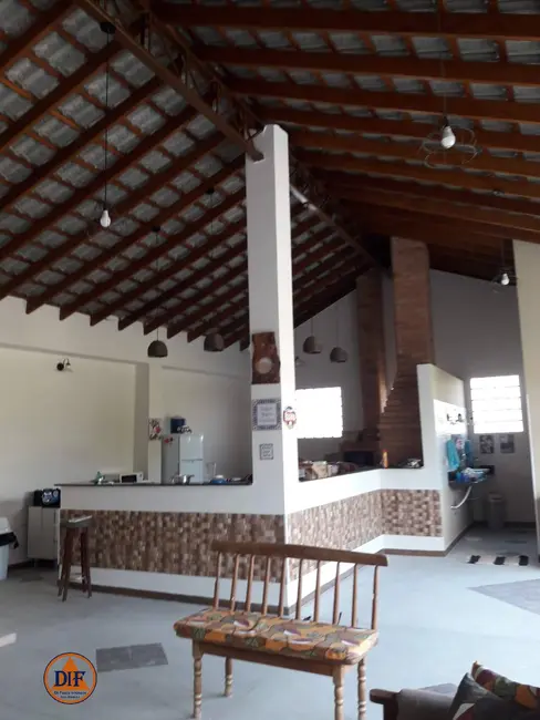 Foto 4 de Casa à venda, 300m2 em Barreiro, Taubate - SP