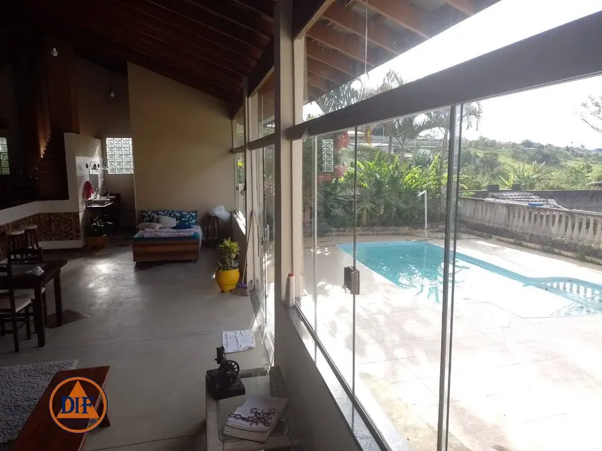 Foto 8 de Casa à venda, 300m2 em Barreiro, Taubate - SP