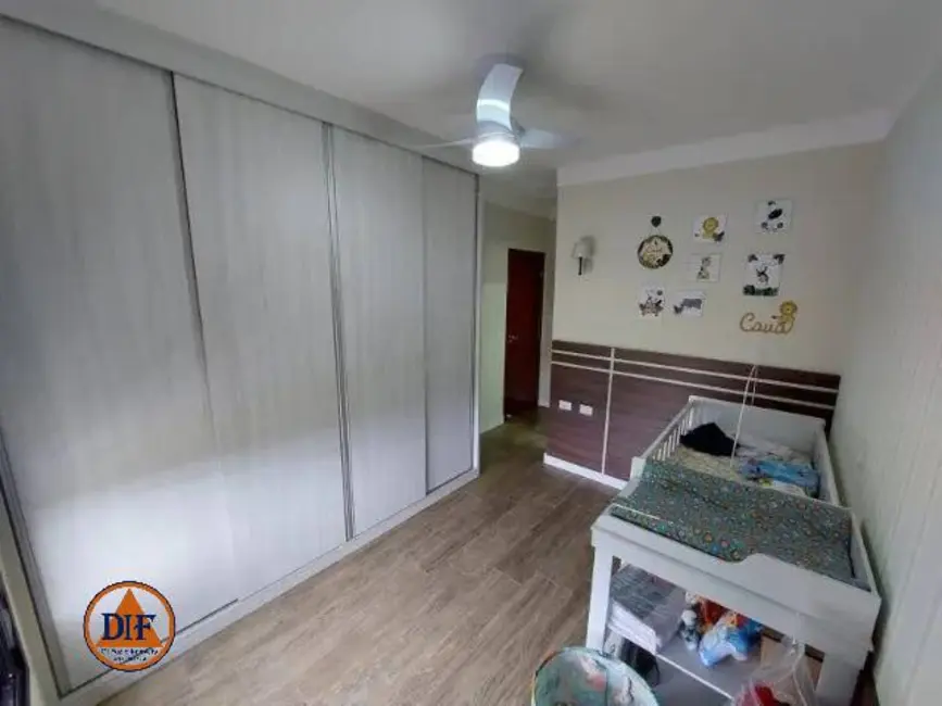 Foto 8 de Casa com 3 quartos à venda, 215m2 em Parque São Cristóvão, Taubate - SP