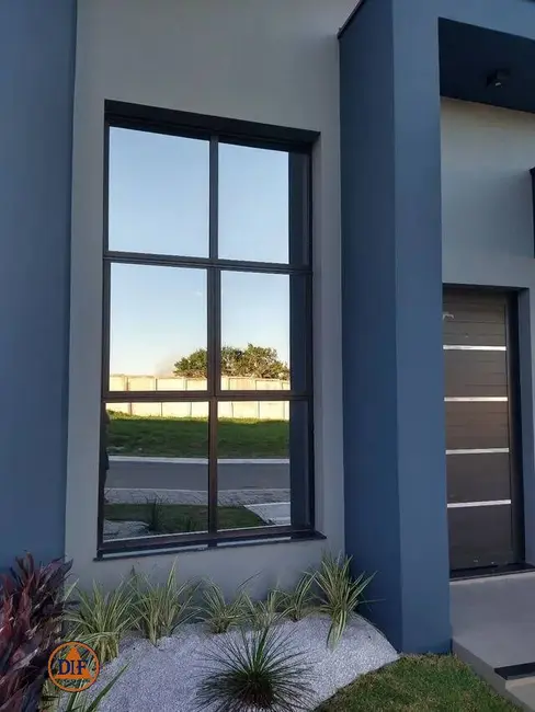 Foto 3 de Casa de Condomínio com 3 quartos à venda, 160m2 em Tremembe - SP