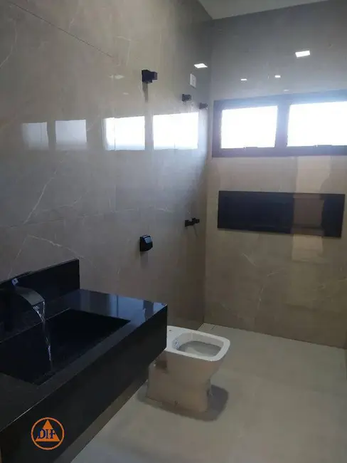 Foto 8 de Casa de Condomínio com 3 quartos à venda, 160m2 em Tremembe - SP