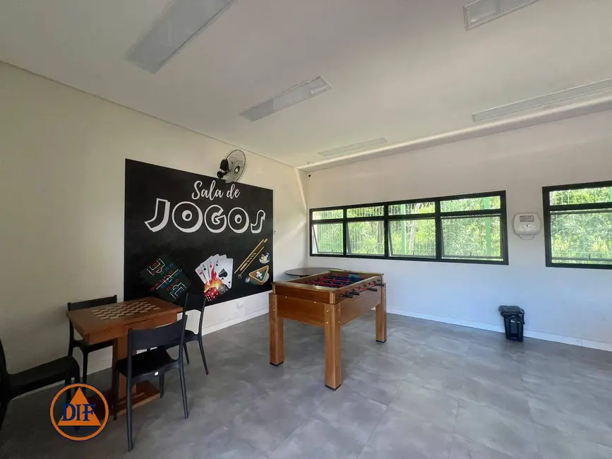 Foto 9 de Terreno / Lote à venda, 251m2 em Tremembe - SP