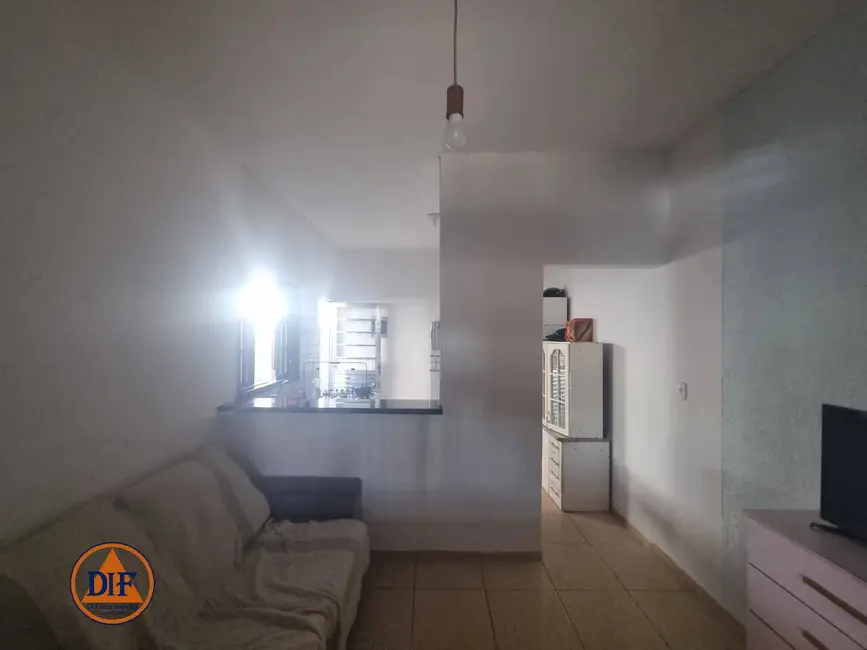 Foto 3 de Casa com 2 quartos à venda, 60m2 em Jardim Continental, Taubate - SP