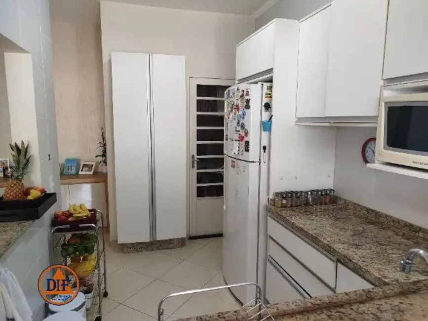 Foto 5 de Casa com 3 quartos à venda, 105m2 em Loteamento Residencial e Comercial Bosque Flamboyant, Taubate - SP