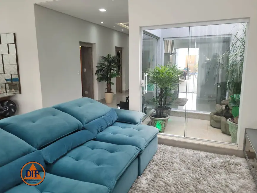 Foto 4 de Casa com 3 quartos à venda, 220m2 em Condomínio Residencial Tecoara, Taubate - SP