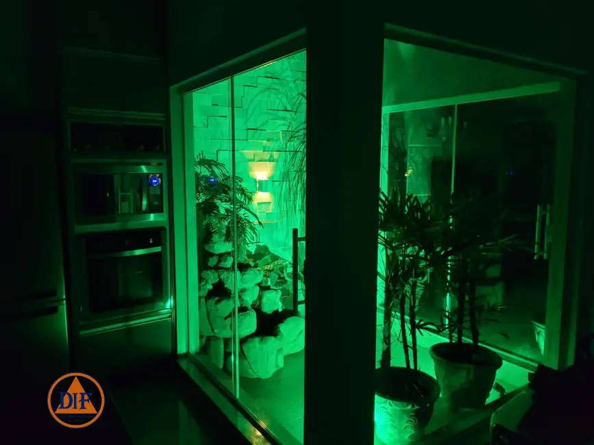 Foto 6 de Casa com 3 quartos à venda, 220m2 em Condomínio Residencial Tecoara, Taubate - SP