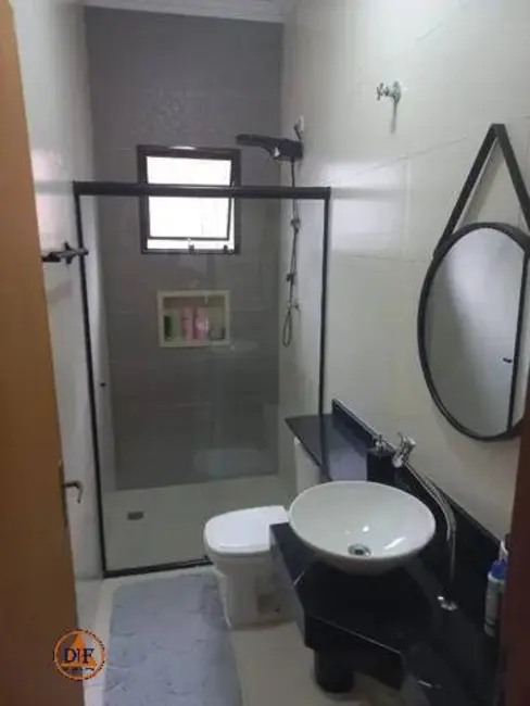 Foto 3 de Casa de Condomínio com 3 quartos à venda, 144m2 em Parque São Luís, Taubate - SP